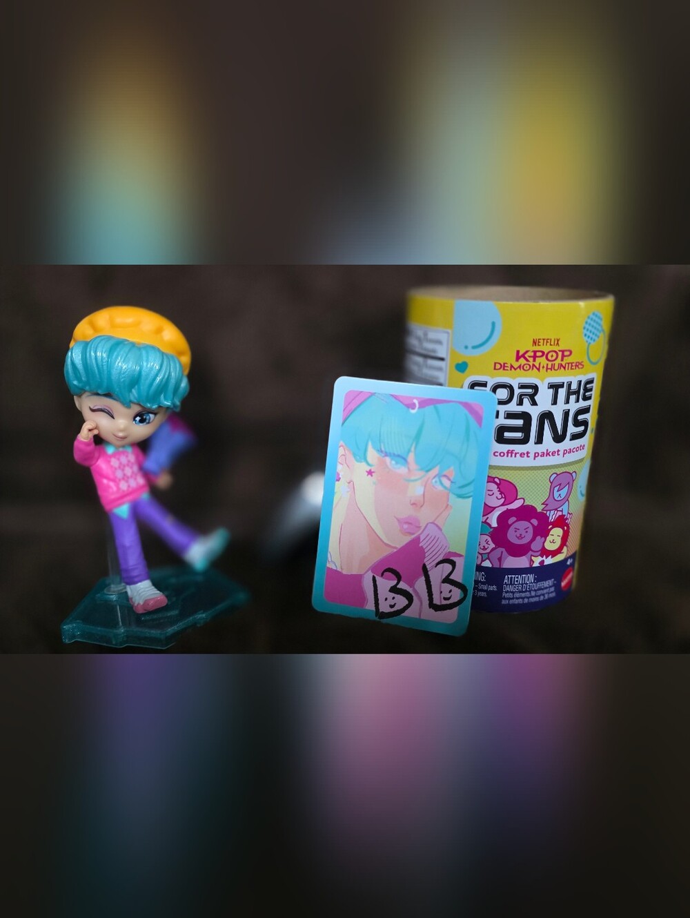 Netflix K-Pop Demon Hunters Blue Teal Hair Figurine with Yellow Hat